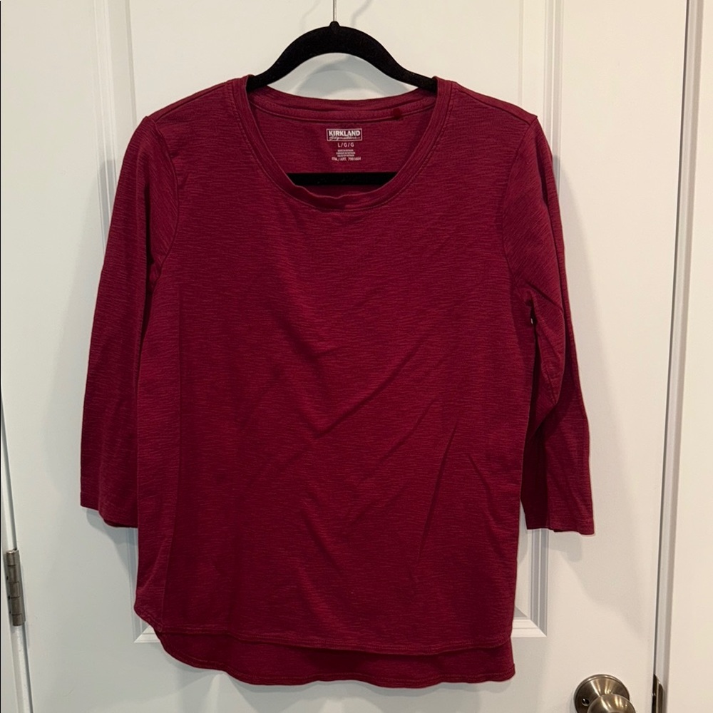 Kirkland Signature Red 3/4 Sleeve Long Tee